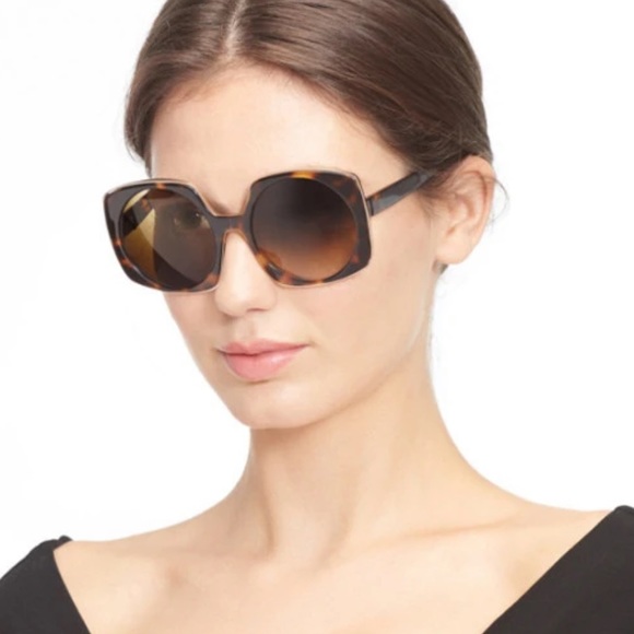 Alice + Olivia Canton Square Sunglasses - Picture 4 of 12
